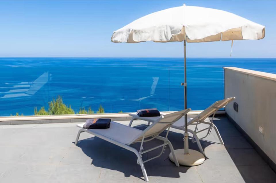 Ema, Moderna Con Piscina Frente Al Mar Villa Capdepera (Mallorca)